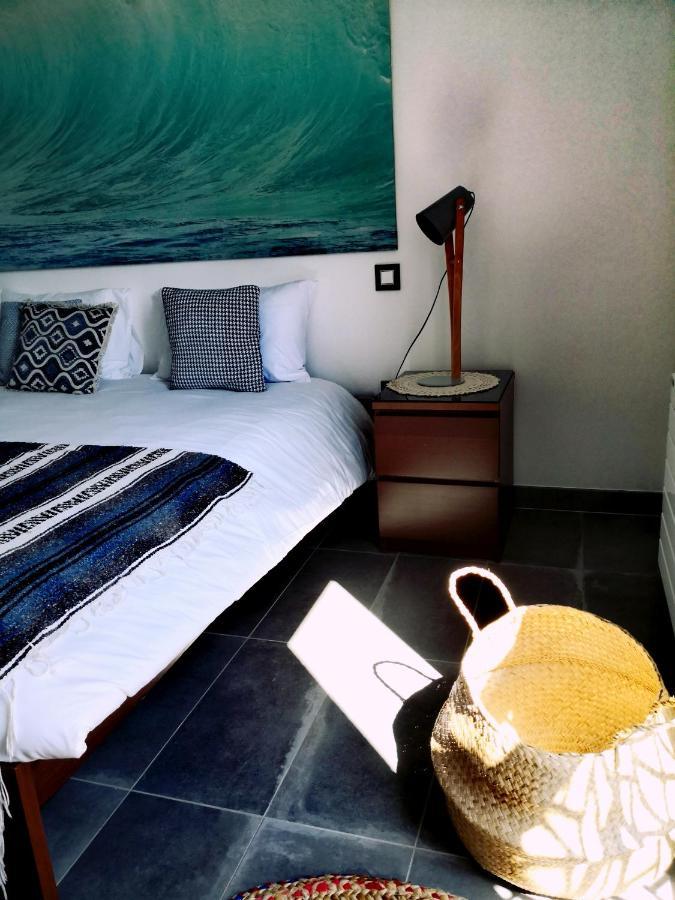 L' Amarre Apartment ลาโรแชล ภายนอก รูปภาพ